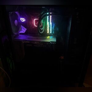 PC for Sale 
Intel i5- 9600K 
ASUS ROG STRIX Z390-E Gaming 
NVIDIA 2070 SUPER